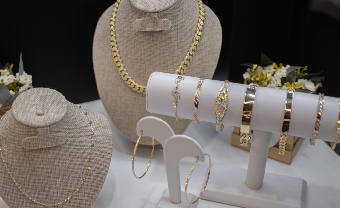 Gama de joyería en oro de 10k y 14k de Madisa